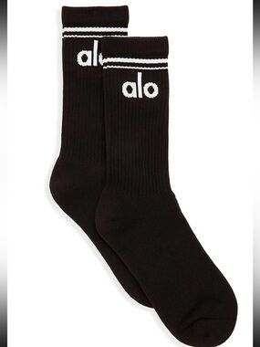 Alo Crew Socks / Alo Throwback Socks in Black w/ White Stripes & Alo Logo